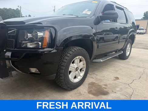 Used 2013 Chevrolet Tahoe LT AWD/4WD image 3