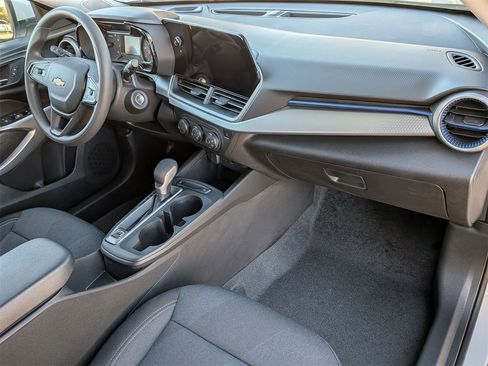 New 2026 Chevrolet Trax LS w/ LS Convenience Package image 25