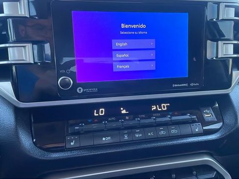 Used 2024 Toyota Tundra SR5 w/ SR5 Premium Package image 27