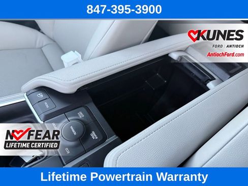 Used 2024 Toyota Grand Highlander XLE image 48