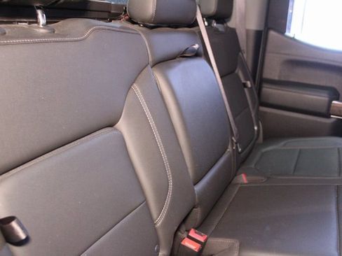 Used 2019 Chevrolet Silverado 1500 RST image 13