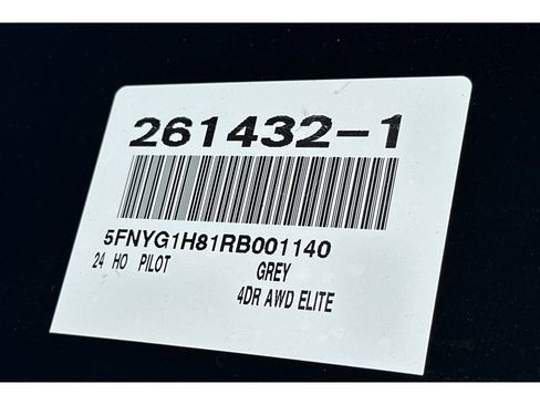Used 2024 Honda Pilot Elite image 59