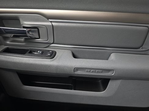 Used 2018 RAM 1500 Big Horn AWD/4WD image 18