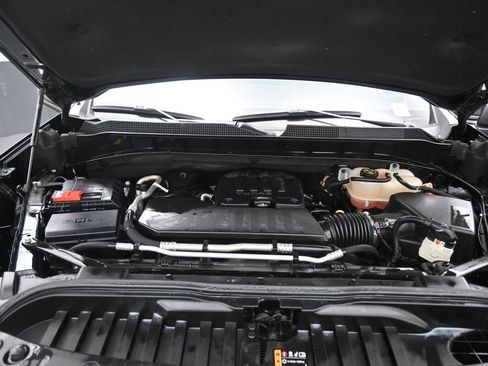 Used 2022 Chevrolet Silverado 1500 Custom RWD image 16