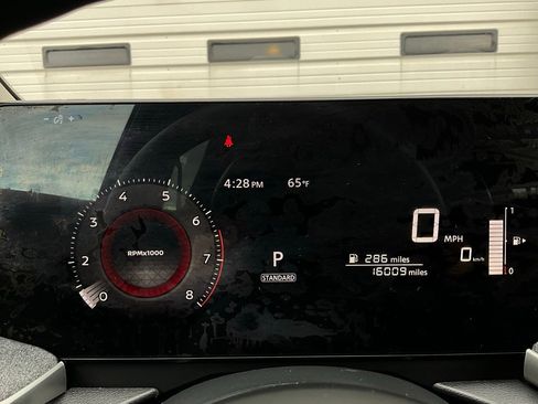 Used 2025 Nissan Kicks SV image 35