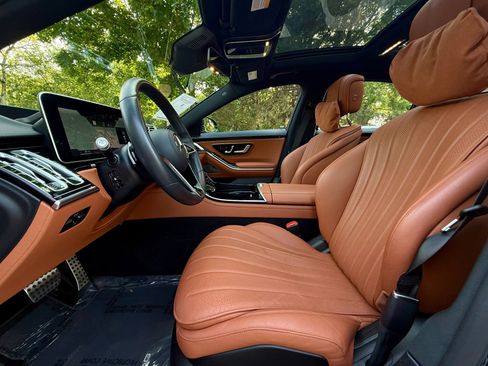 Used 2022 Mercedes-Benz S 580 4MATIC Sedan image 9