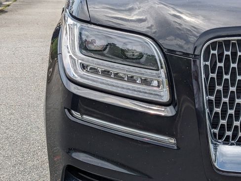 Used 2021 Lincoln Navigator Black Label image 11