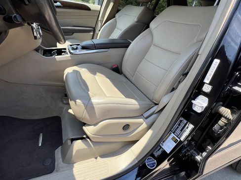 Used 2014 Mercedes-Benz ML 350 4MATIC image 39