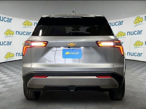 Used 2025 Chevrolet Equinox LT AWD/4WD image 5