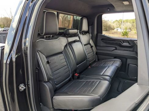 Used 2022 GMC Sierra 1500 AT4X image 49