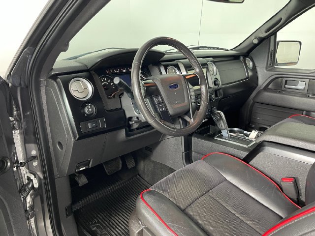 Used 2014 Ford F150 FX4 w/ Equipment Group 402A Luxury AWD/4WD image 3
