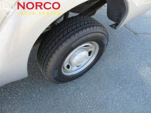 Used 2012 Ford F250 XL w/ Skid Plate Pkg image 10