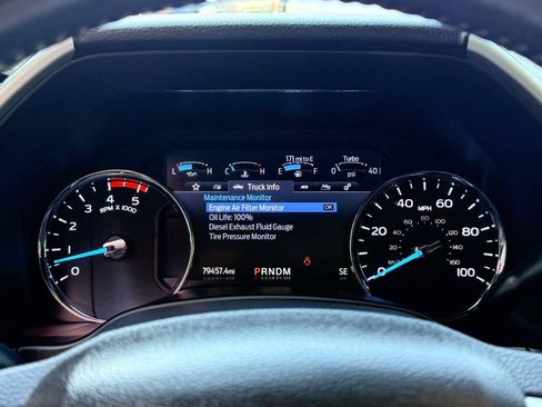 Used 2022 Ford F250 Lariat w/ Black Appearance Package AWD/4WD image 24