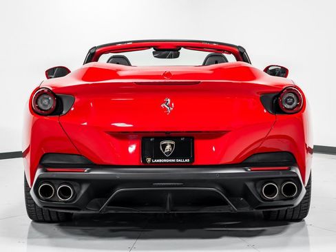 Used 2020 Ferrari Portofino RWD image 4