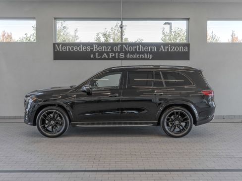 New 2026 Mercedes-Benz GLS 580 4MATIC image 2