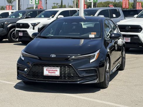 Certified 2026 Toyota Corolla SE FWD image 46