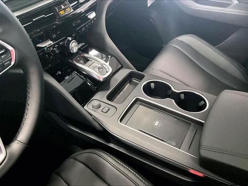 New 2026 Acura MDX SH-AWD image 17