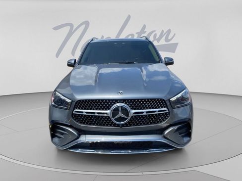 Used 2025 Mercedes-Benz GLE 350 4MATIC w/ AMG Line Exterior image 3