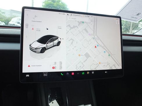 Used 2025 Tesla Model 3 RWD image 3