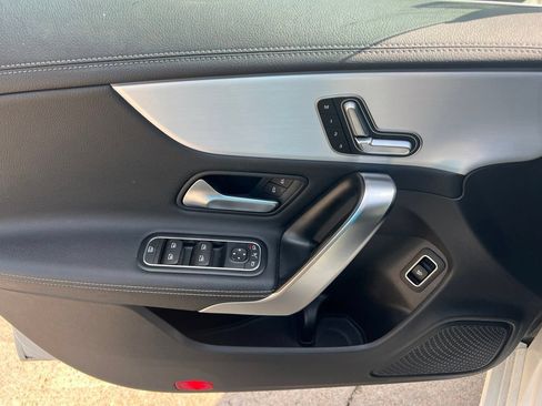 Used 2025 Mercedes-Benz CLA 250 image 10