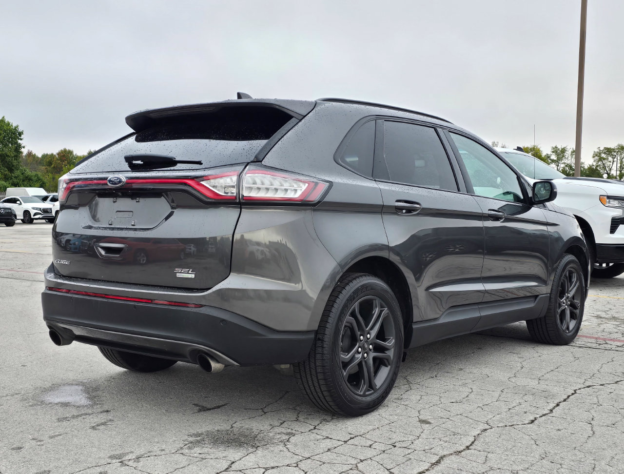 Used 2018 Ford Edge SEL w/ Equipment Group 201A FWD image 6