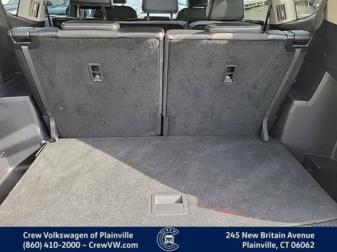 Certified 2024 Volkswagen Atlas SE image 51