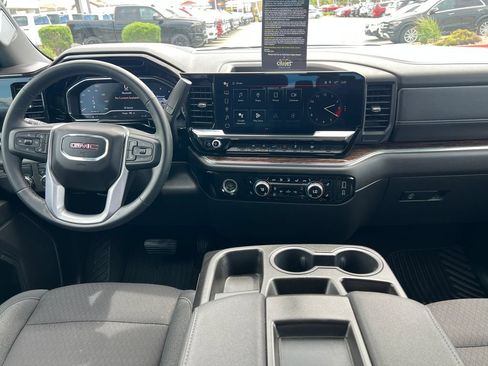 Used 2024 GMC Sierra 1500 Elevation RWD image 19