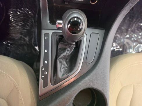Used 2011 Kia Optima LX FWD image 17
