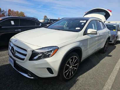 Used 2017 Mercedes-Benz GLA 250 4MATIC w/ Premium Package