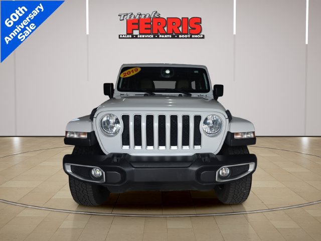 Used 2019 Jeep Wrangler Unlimited Sahara AWD/4WD image 8