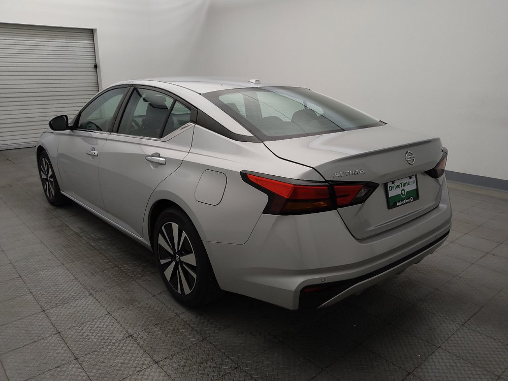 Used 2022 Nissan Altima 2.5 SV FWD image 5
