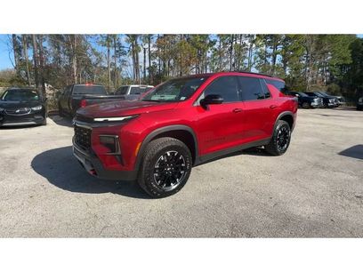 Used 2024 Chevrolet Traverse Z71 w/ Enhanced Driving Package