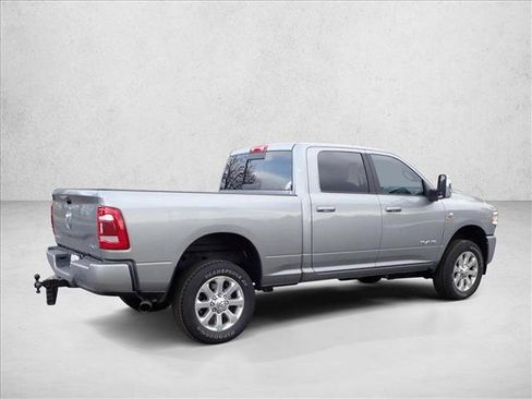 Used 2024 RAM 2500 Laramie w/ Sport Appearance Package AWD/4WD image 8