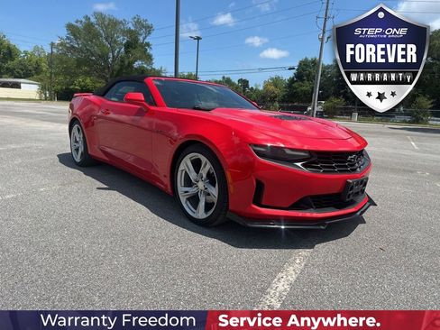 Used 2020 Chevrolet Camaro LT RWD image 3