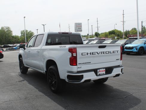 New 2026 Chevrolet Silverado 1500 RST w/ Dark Appearance Package AWD/4WD image 5