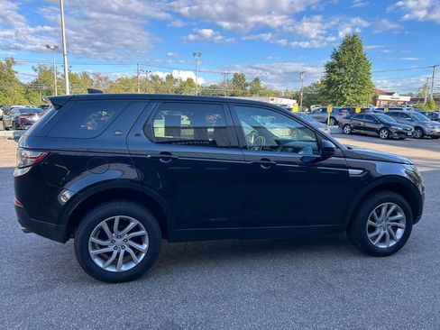 Used 2018 Land Rover Discovery Sport HSE image 6