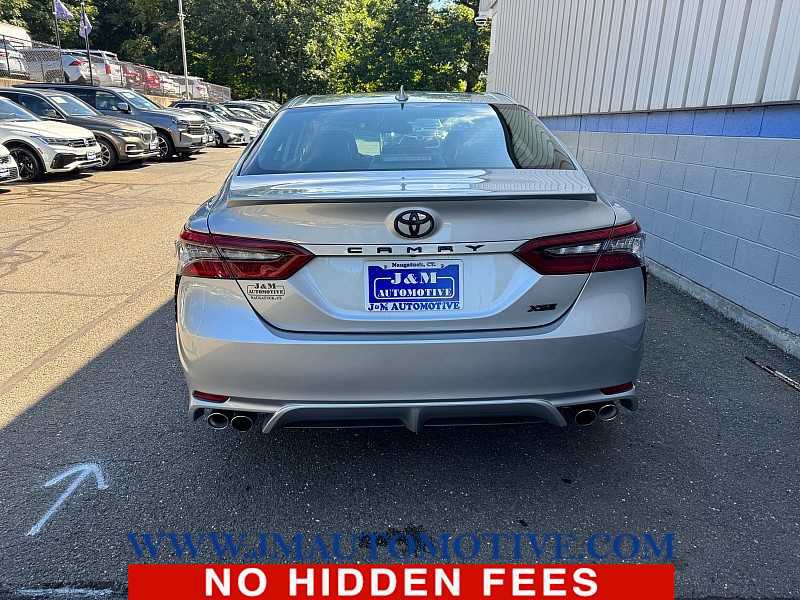 Used 2022 Toyota Camry XSE FWD image 4