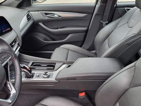 Used 2025 Cadillac CT5 Premium Luxury image 30