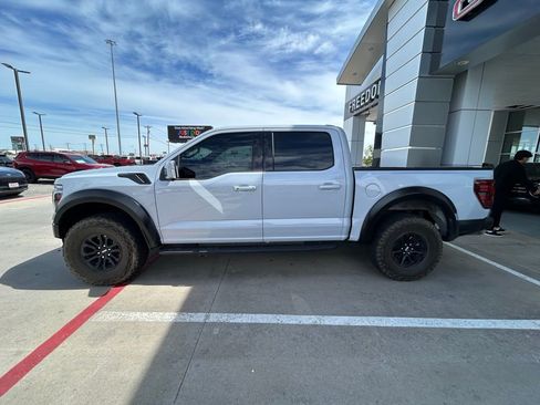 Used 2025 Ford F150 Raptor image 2