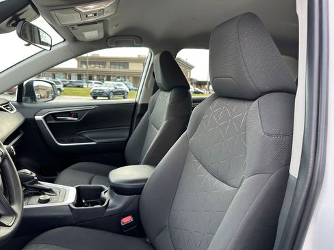 Used 2024 Toyota RAV4 XLE image 15