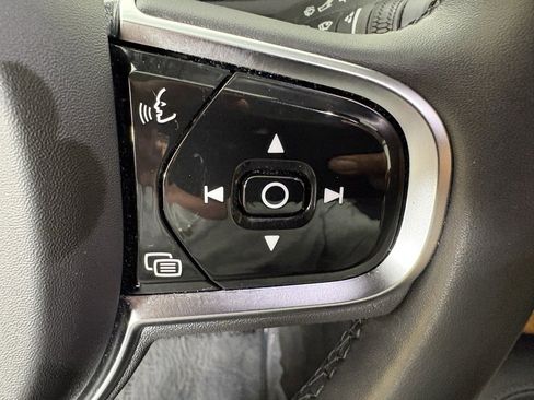 Used 2024 Volvo XC90 B6 Plus w/ Protection Package Premier image 24