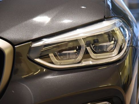 Used 2019 BMW X4 M40i image 7