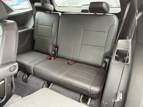 Used 2023 Chevrolet Traverse LT w/ LPO, Floor Liner Package image 13