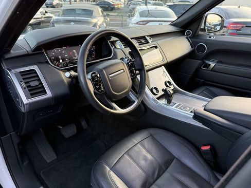 Used 2018 Land Rover Range Rover Sport HSE image 5
