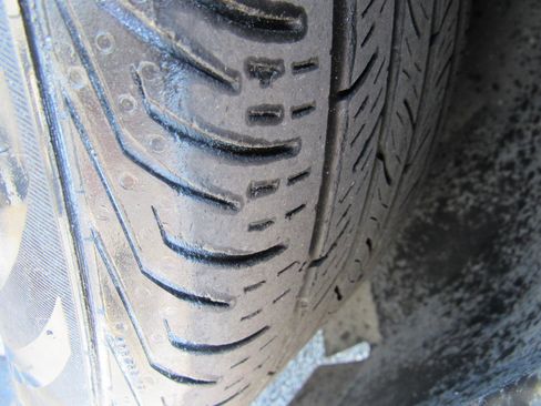 Used 2013 Ford Focus SE FWD image 11