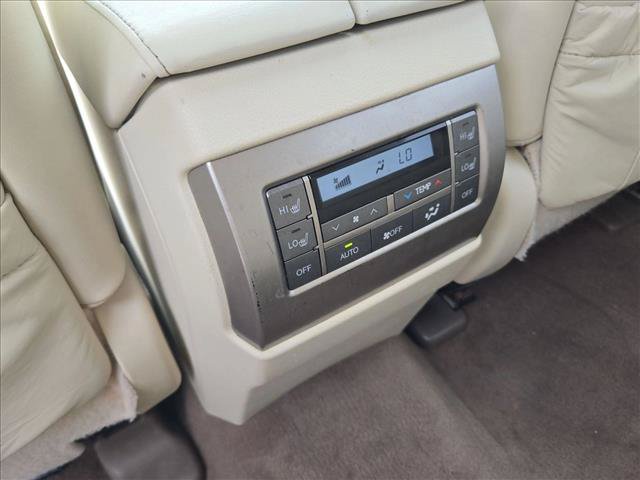 Used 2015 Lexus GX 460 w/ Premium Package AWD/4WD image 17