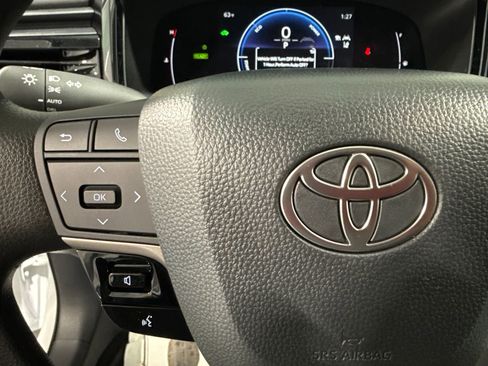New 2026 Toyota Camry LE AWD/4WD image 28