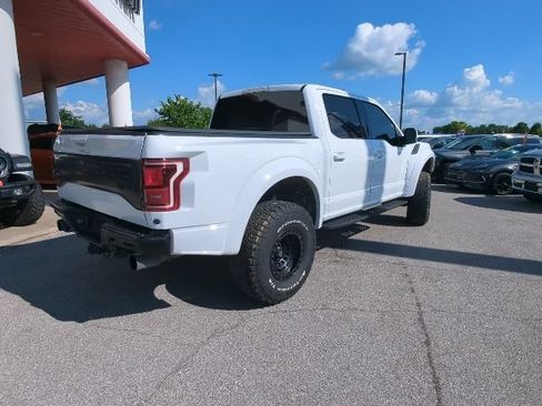 Used 2018 Ford F150 Raptor w/ Equipment Group 802A Luxury AWD/4WD image 10