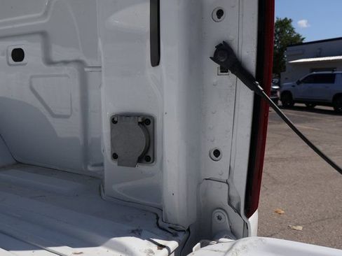 Used 2024 Chevrolet Silverado 2500 LTZ AWD/4WD image 19