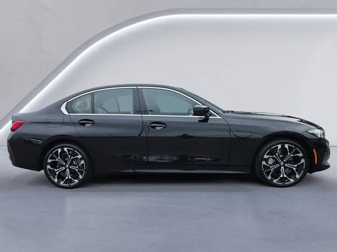 New 2026 BMW 330i xDrive Sedan w/ Premium Package image 3